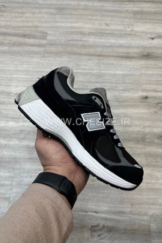 کتونی نیو بالانس 2002