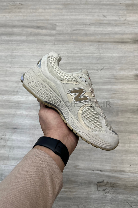 کتونی نیو بالانس 2002