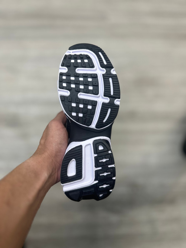 نایک v2k nike وی تو کی