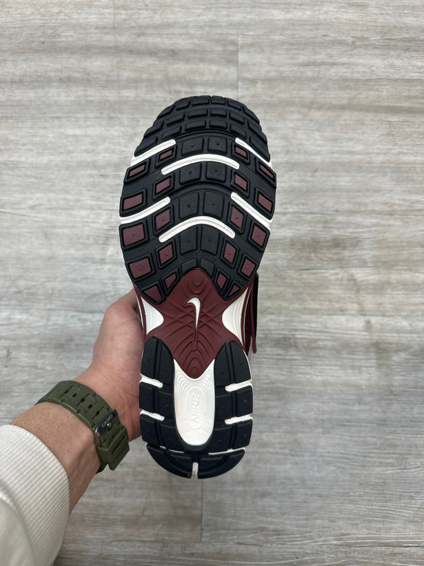 کتونی نایک nike v5 rnr