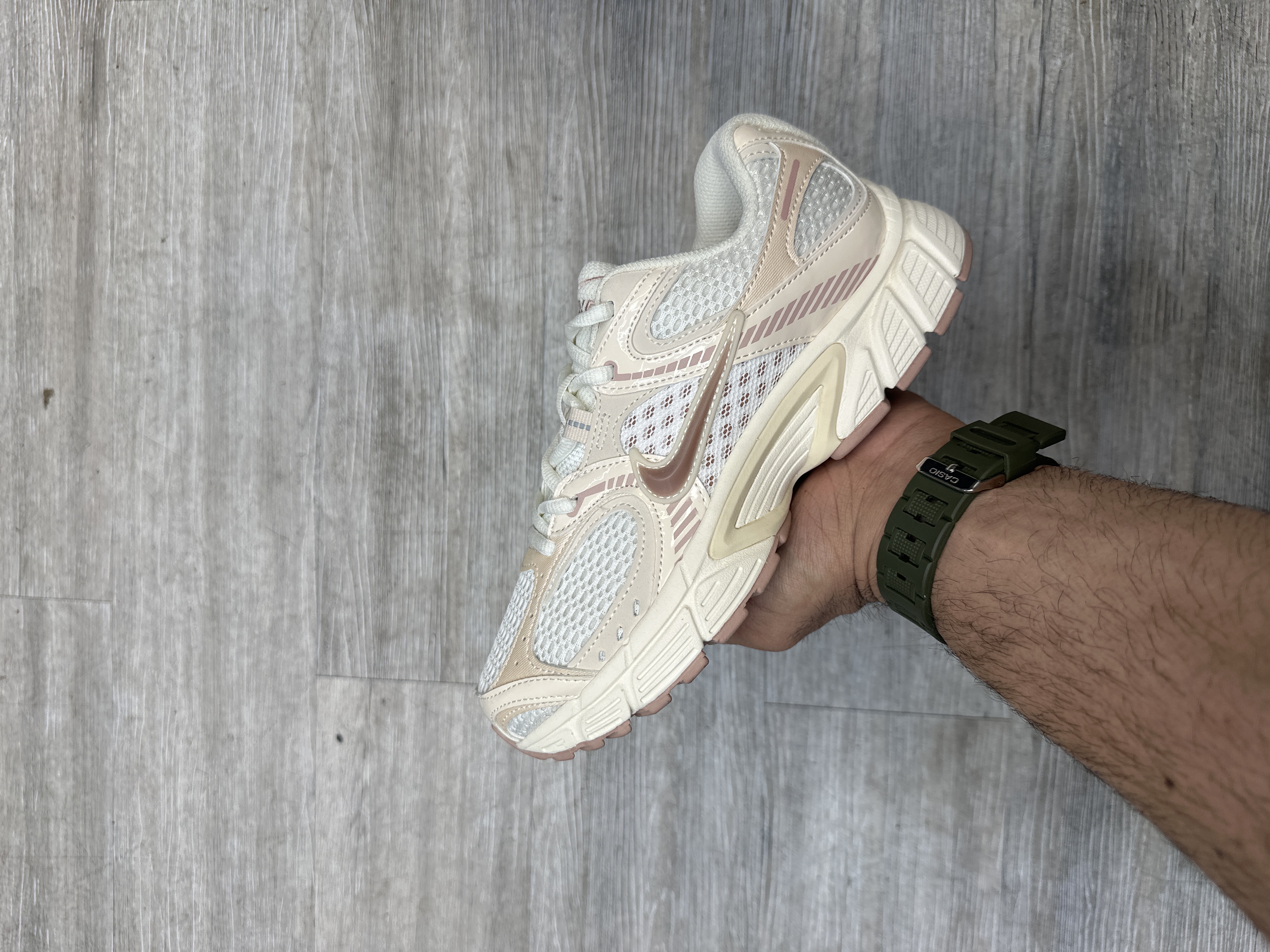 کتونی نایک nike v5 rnr