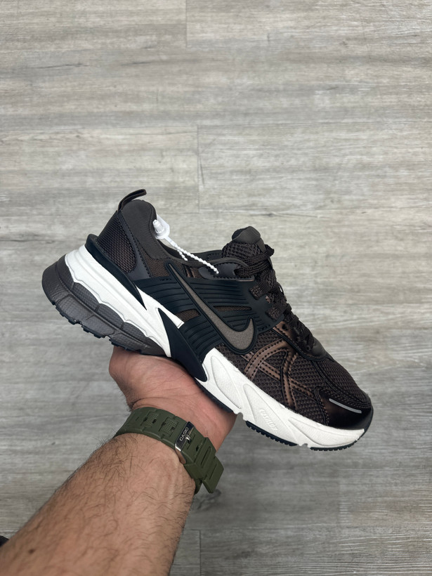 کتونی نایک v2k nike وی تو کی