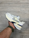 کتونی نایک v2k nike وی تو کی
